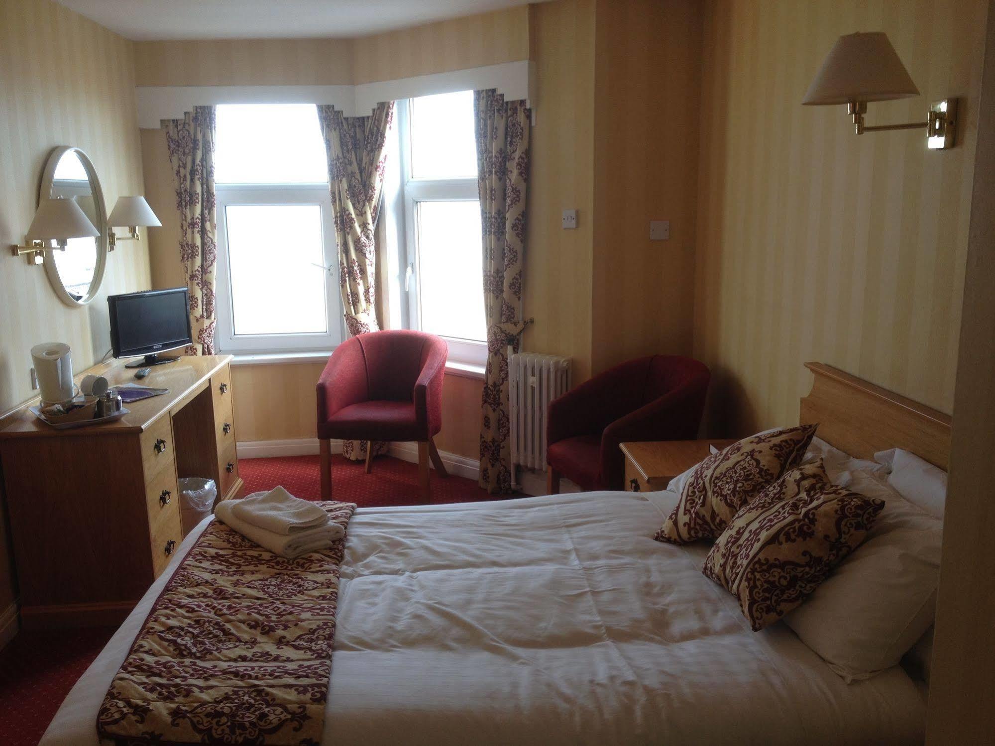 Monarch Hotel Bridlington Exterior photo